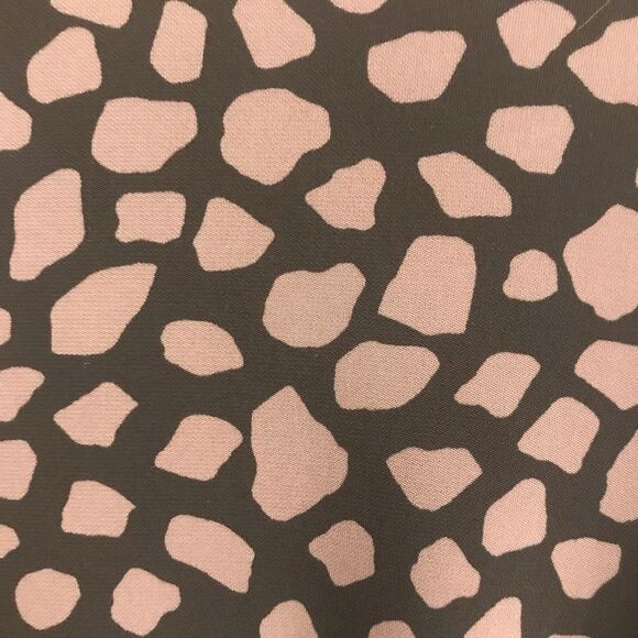 NEW Ann Taylor Wrap Dress Modern Giraffe Print Puff Shoulder Midi 0 - Picture 8 of 8